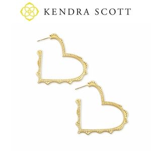 🆕️ Kendra Scott Sophee Heart Hoops
